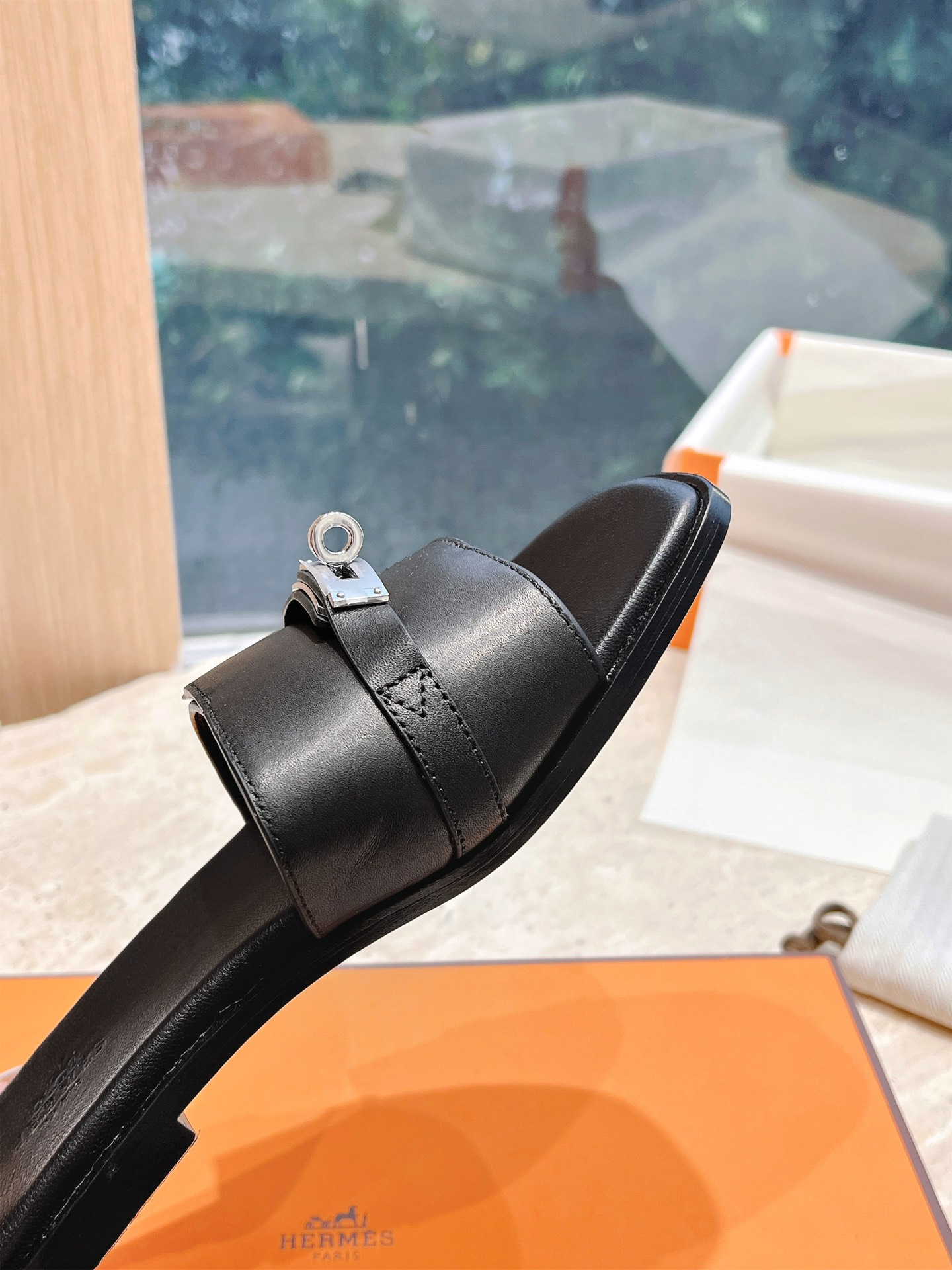 Hermes pure steel kelly lock slippers