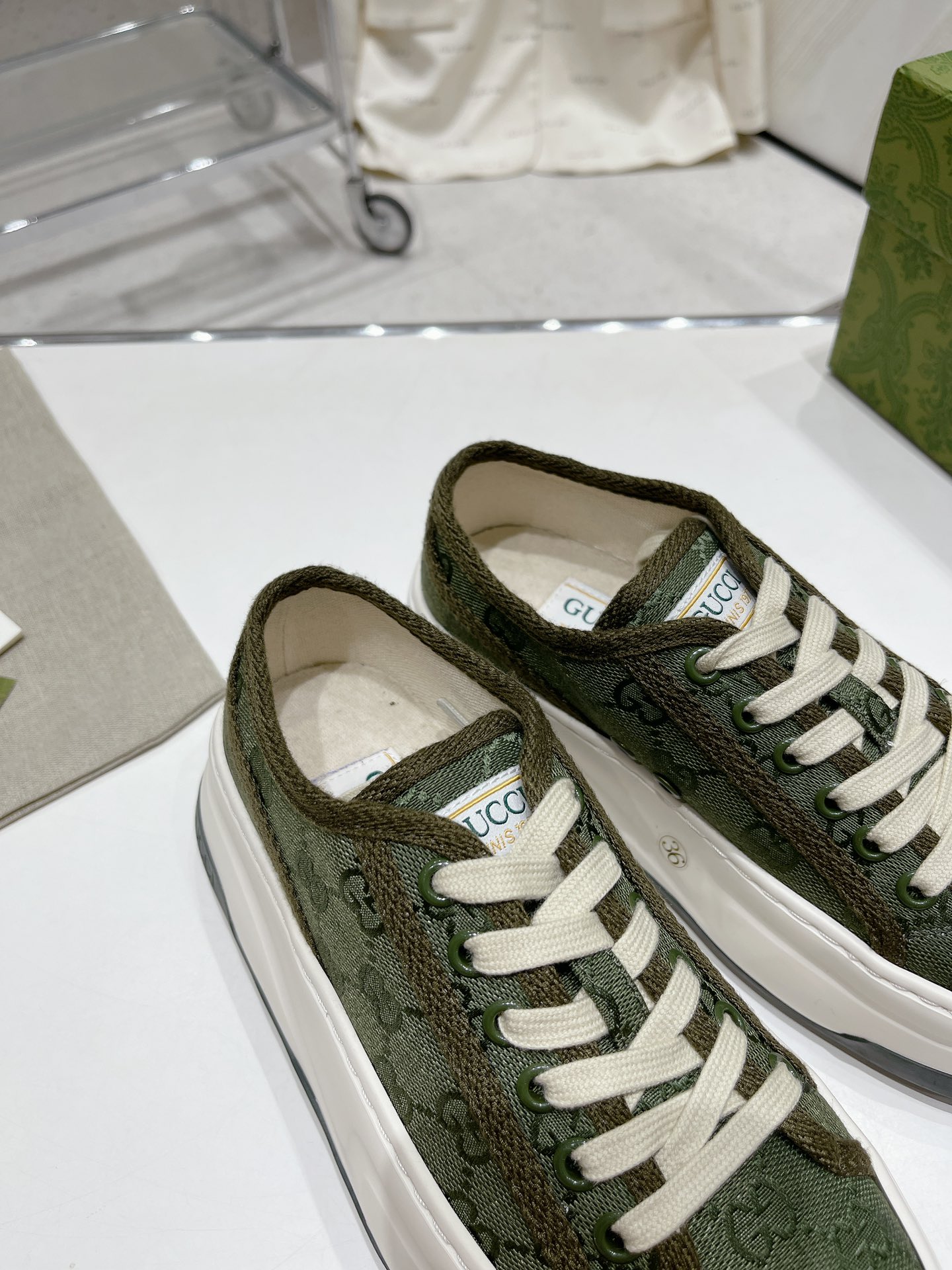 Gucci Explosive Presbyopia Canvas Casual Platform Shoes