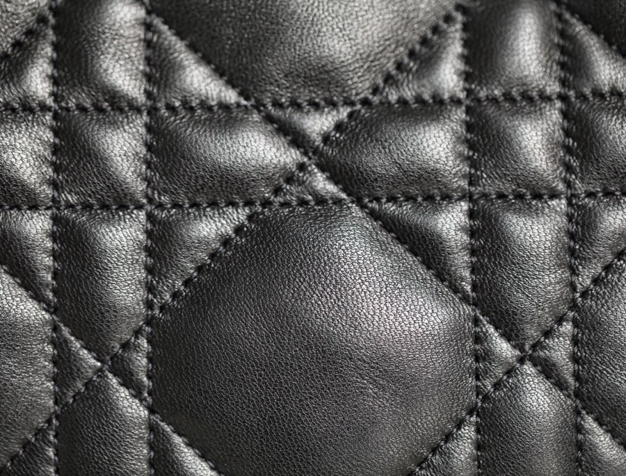 DIOR VIBE small dumpling bag