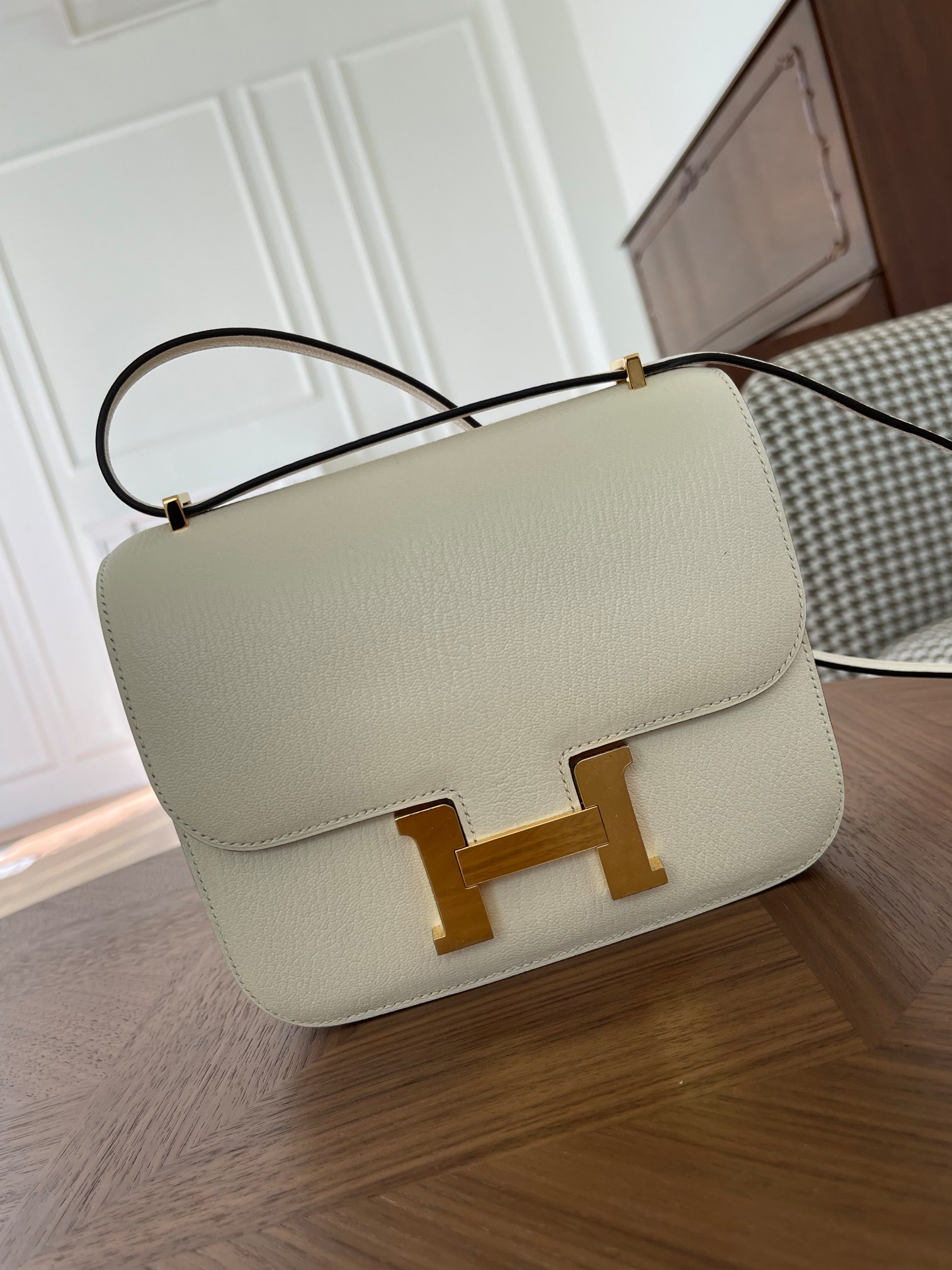 Kangkang 19 cream white goatskin gold buckle