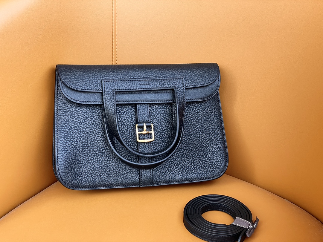 Halzan 25 gold buckle black TC leather