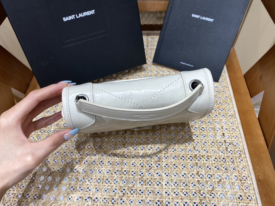 SAINT LAURENT #583103