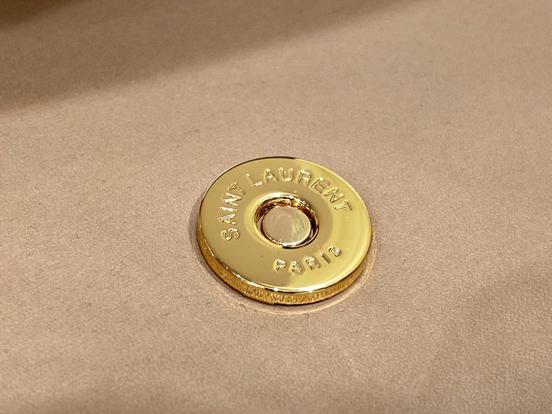 SAINT LAURENT 𝐊𝐚𝐢𝐚 𝐁𝐚𝐠  #668809 original leather