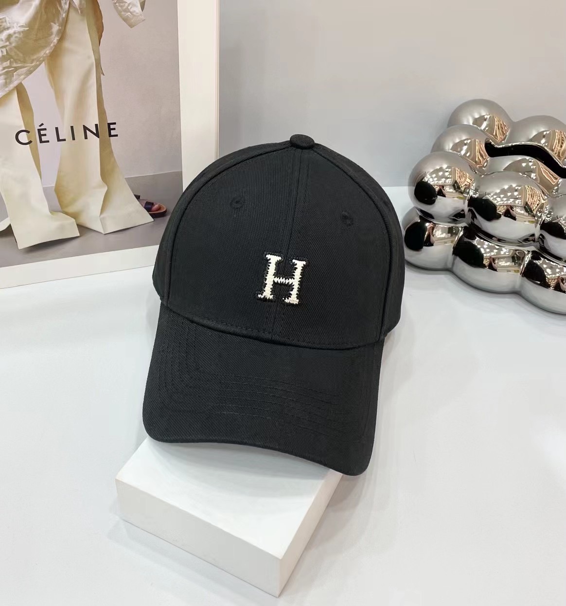 Balenciaga new plain baseball cap sweet cool baseball cap