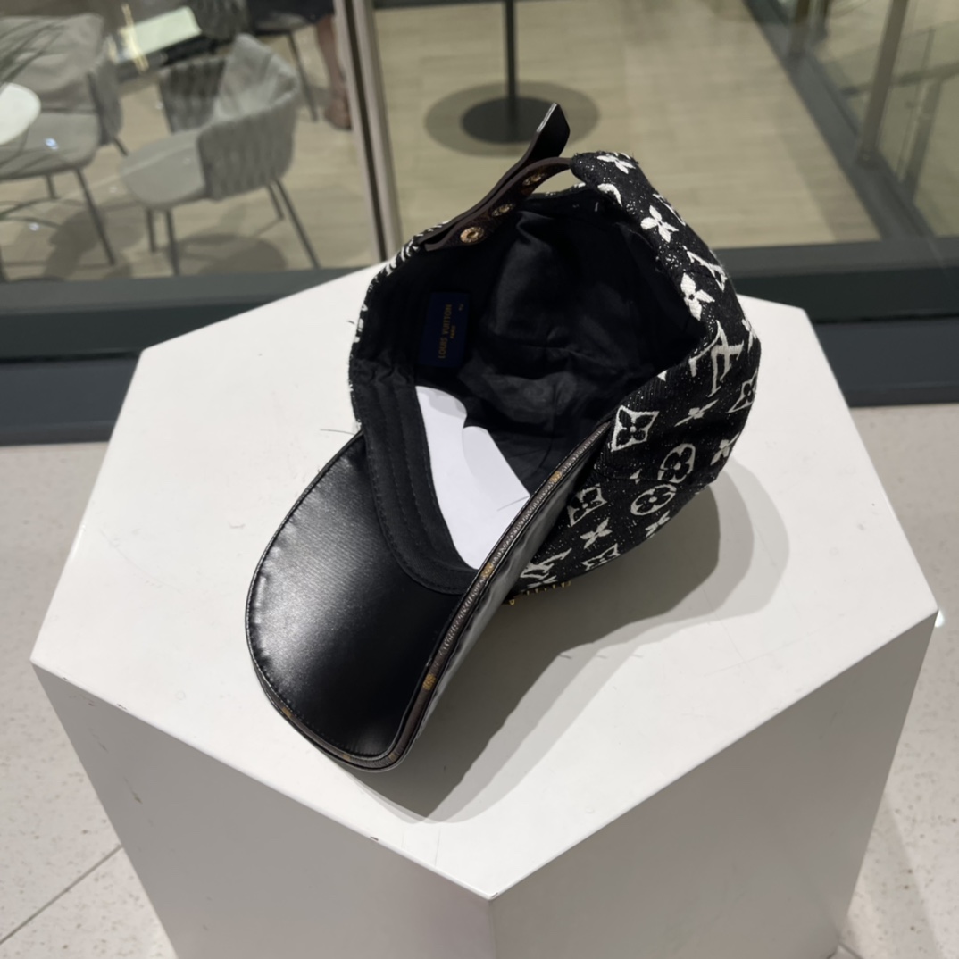 louis vuitton baseball cap