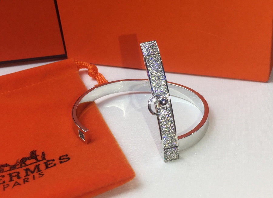Hermes bracelet