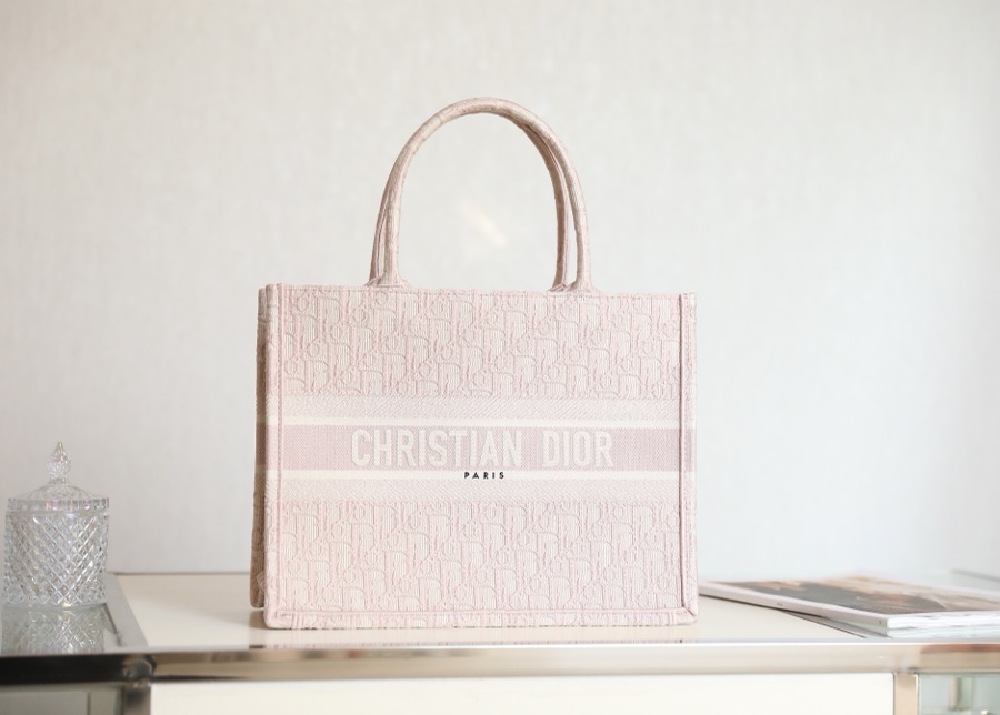 DIOR TOTE Pink Oblique pattern