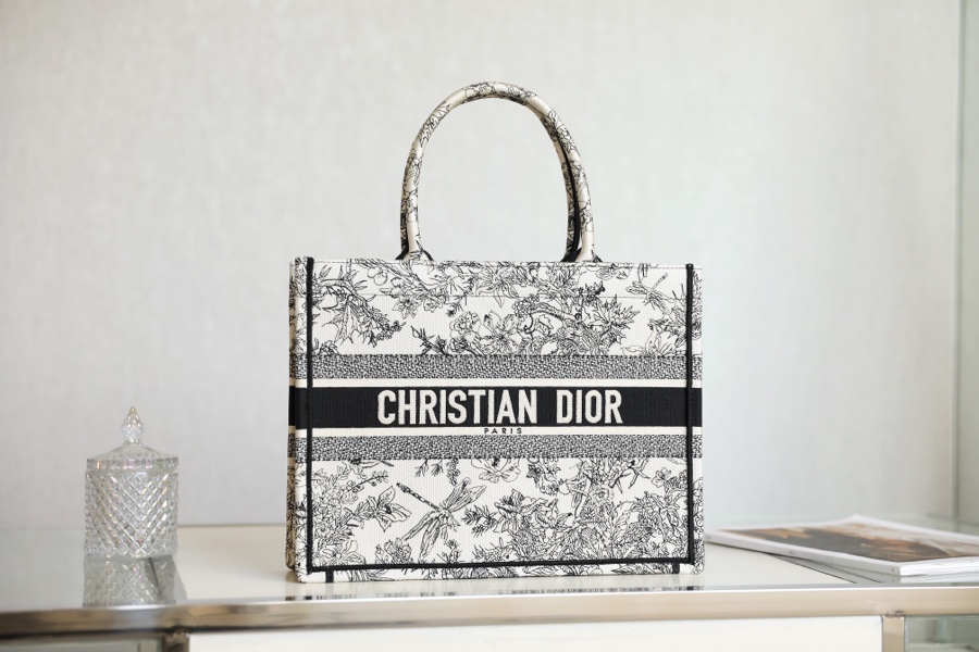 DIOR TOTE Dragonfly shopping bag