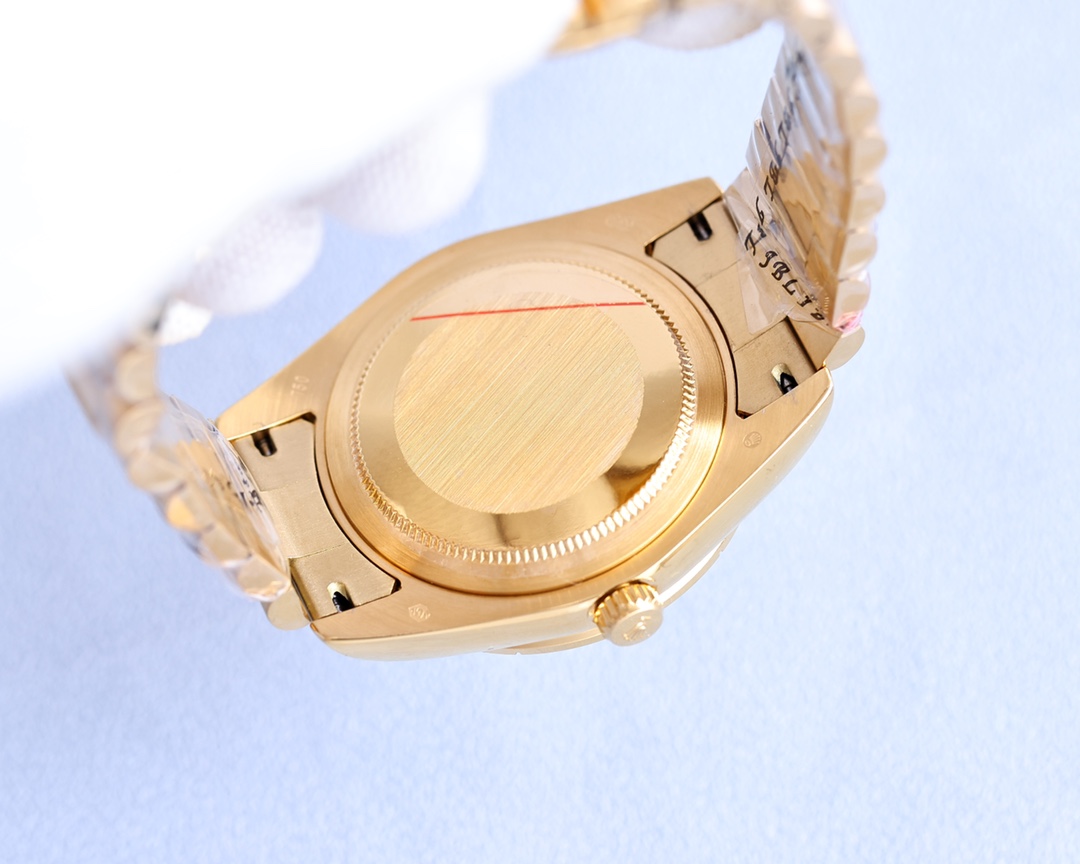 Rolex full diamond model