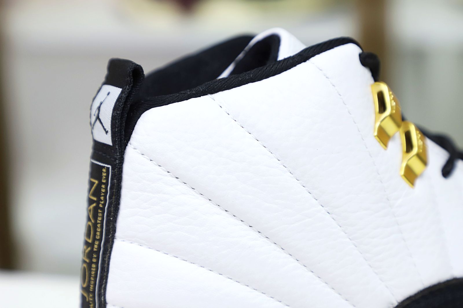 AIR JORDAN 12 RETRO ROYALTY