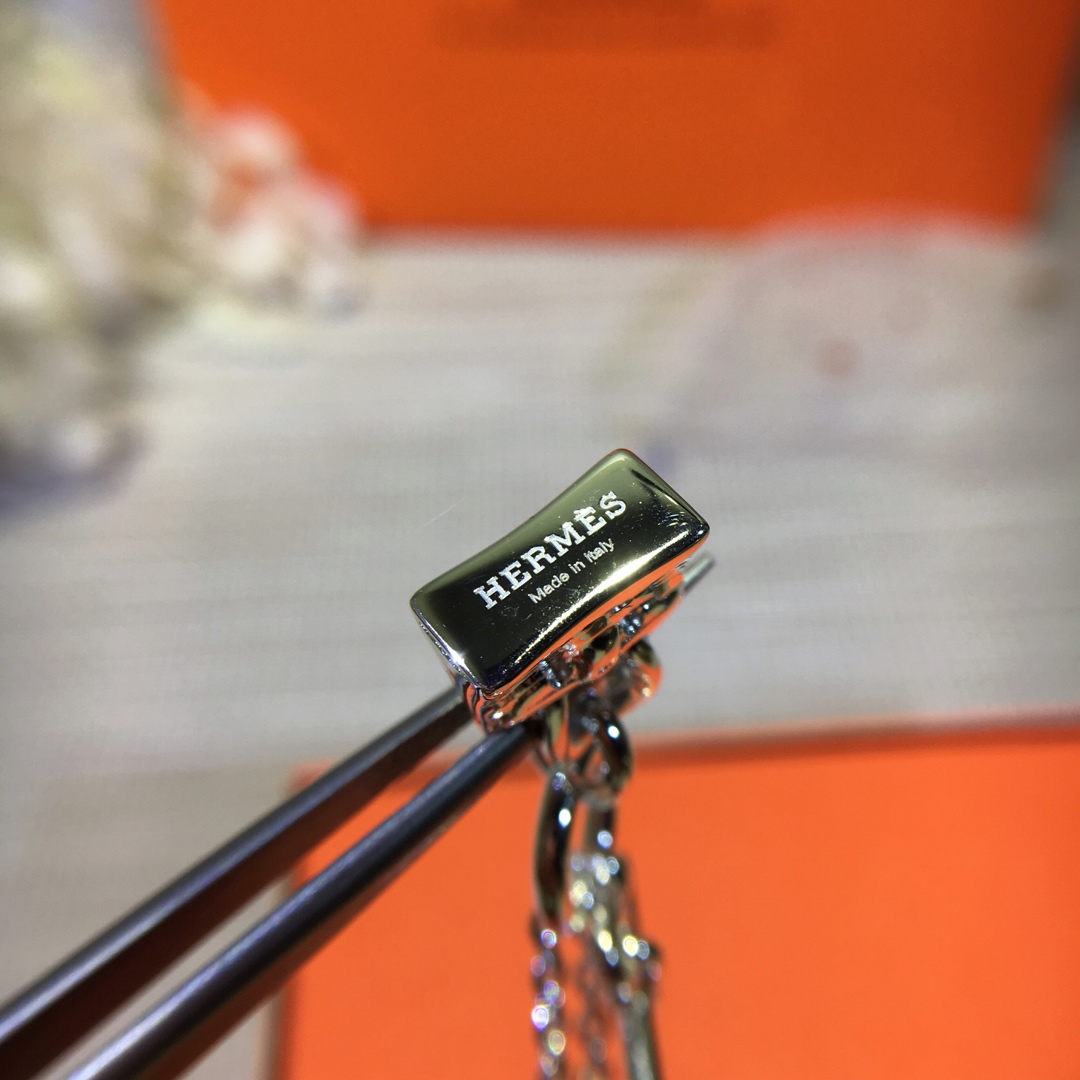 Hermes necklace