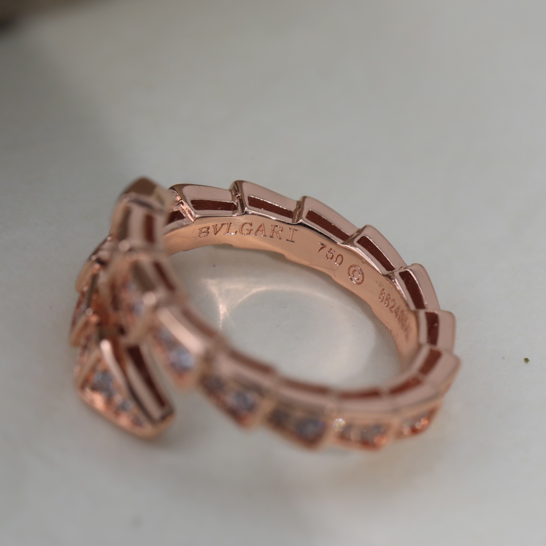 BVLGARI ring