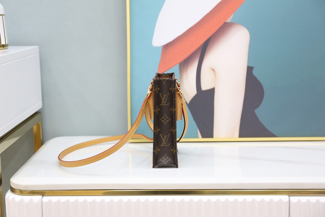 Louis Vuitton 𝐏𝐄𝐓𝐈𝐓 𝐒𝐀𝐂 𝐏𝐋𝐀𝐓 M69442原