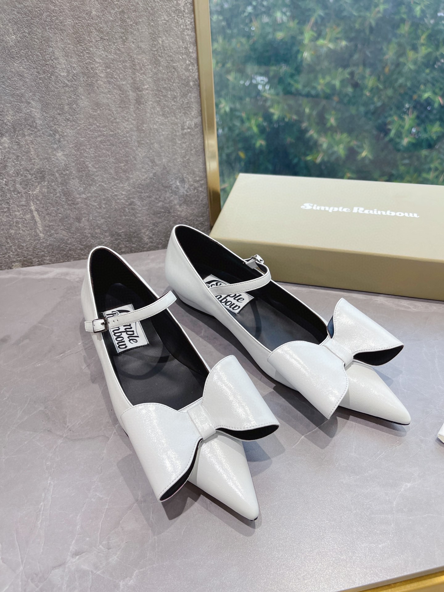 𝐒𝐌𝐅𝐊｜𝟐𝟎𝟐𝟐/𝐒𝐒 𝐧𝐞𝐰 The latest spring and summer models pointed bow Mary Jane retro and fashionable niche series