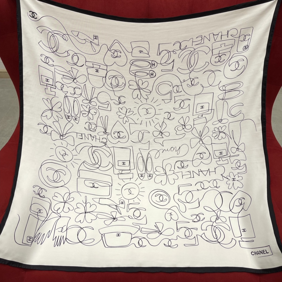 𝐂𝐡𝐚𝐧𝐞𝐥 square scarf 100% mulberry silk fabric