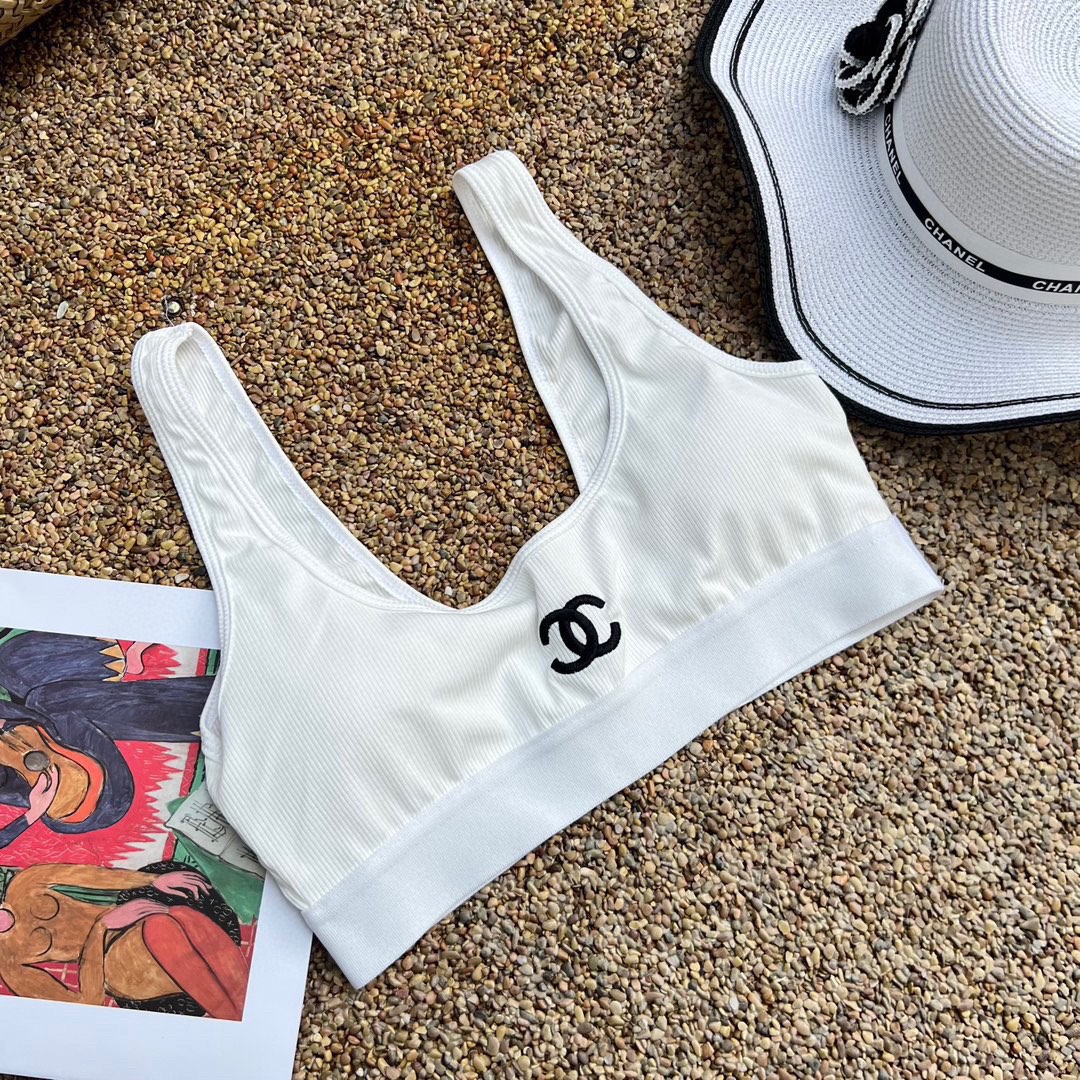 CHANEL New separates swimming costume