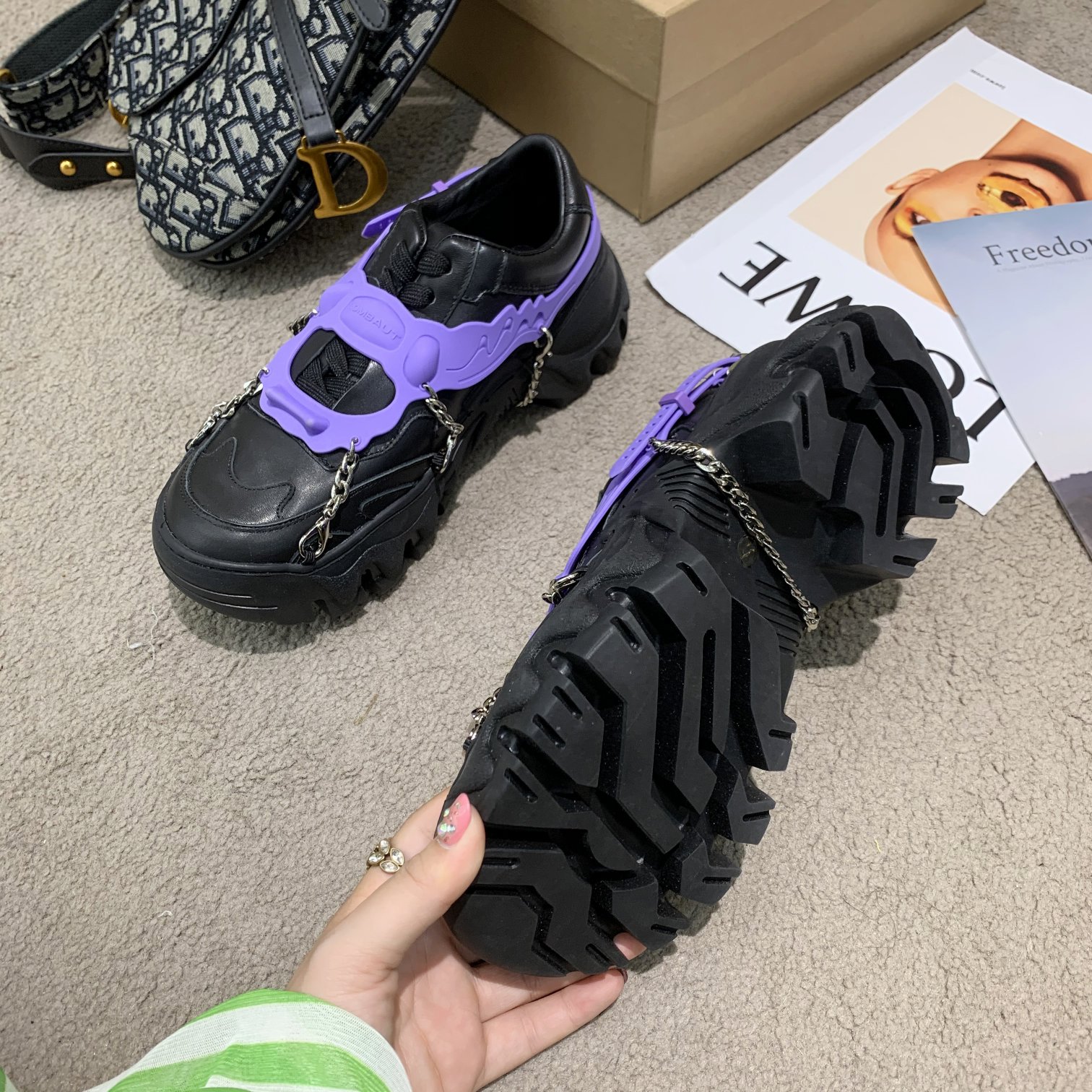 𝐑𝐨𝐫𝐧𝐧𝐢𝐢 ｜2020FW new sneakers upper with silk cowhide upper Sheepskin lining