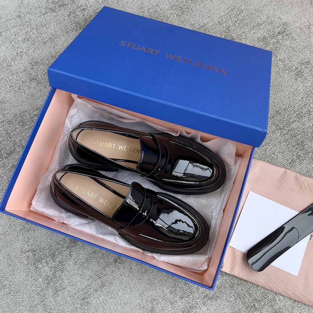 Stuar*t weitzma*n ultralight loafers