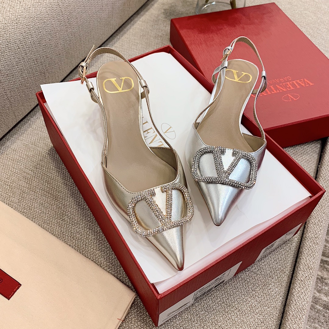 【Valentino】Valentino highest version of kitten heel sandals custom original top calfskin