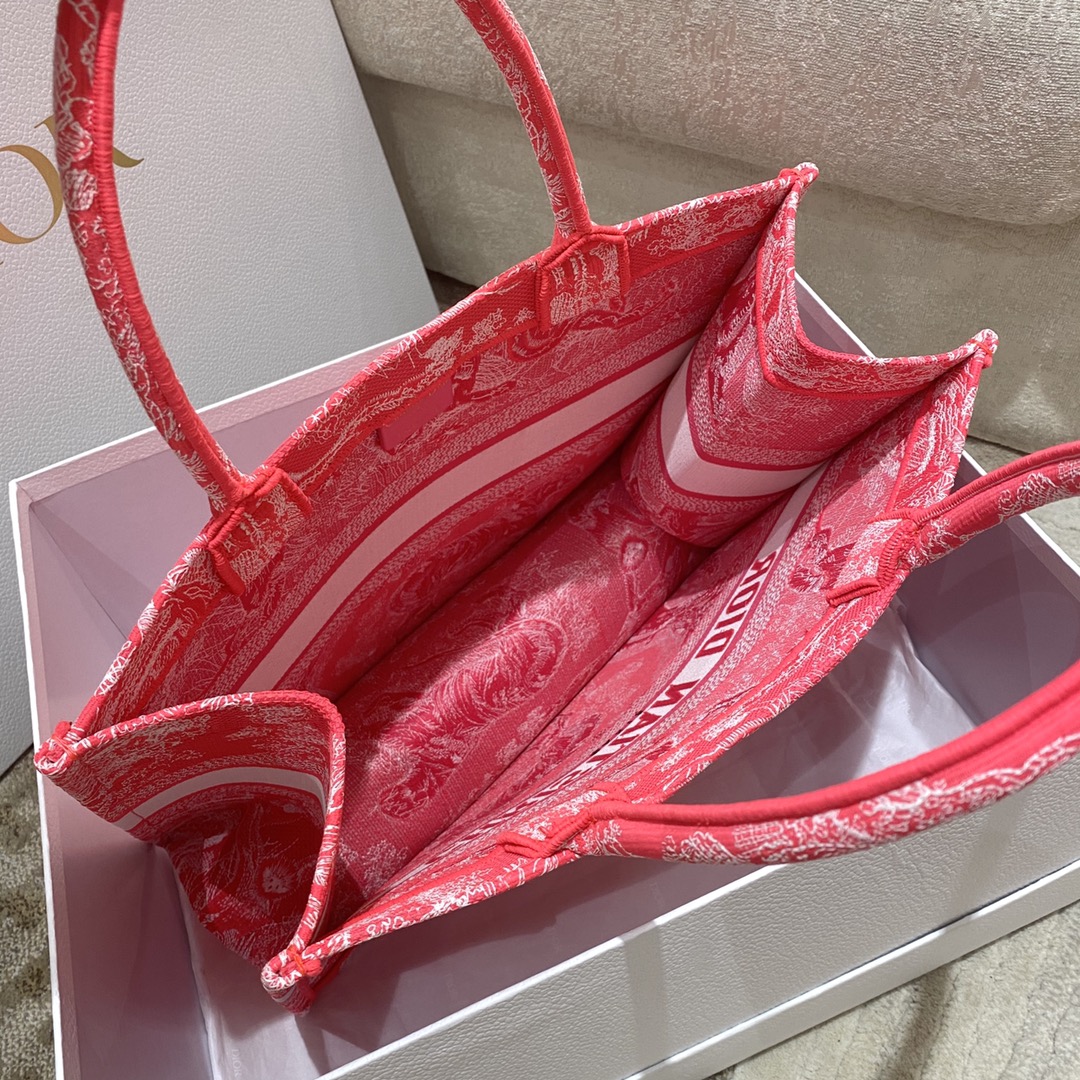 DIOR TOTE Tiger Embroidery Fluorescent Collection