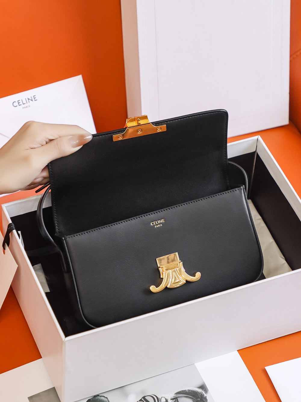 𝐂𝐞𝐥𝐢𝐧𝐞  𝐓𝐑𝐈𝐎𝐌𝐏𝐇𝐄 #194143