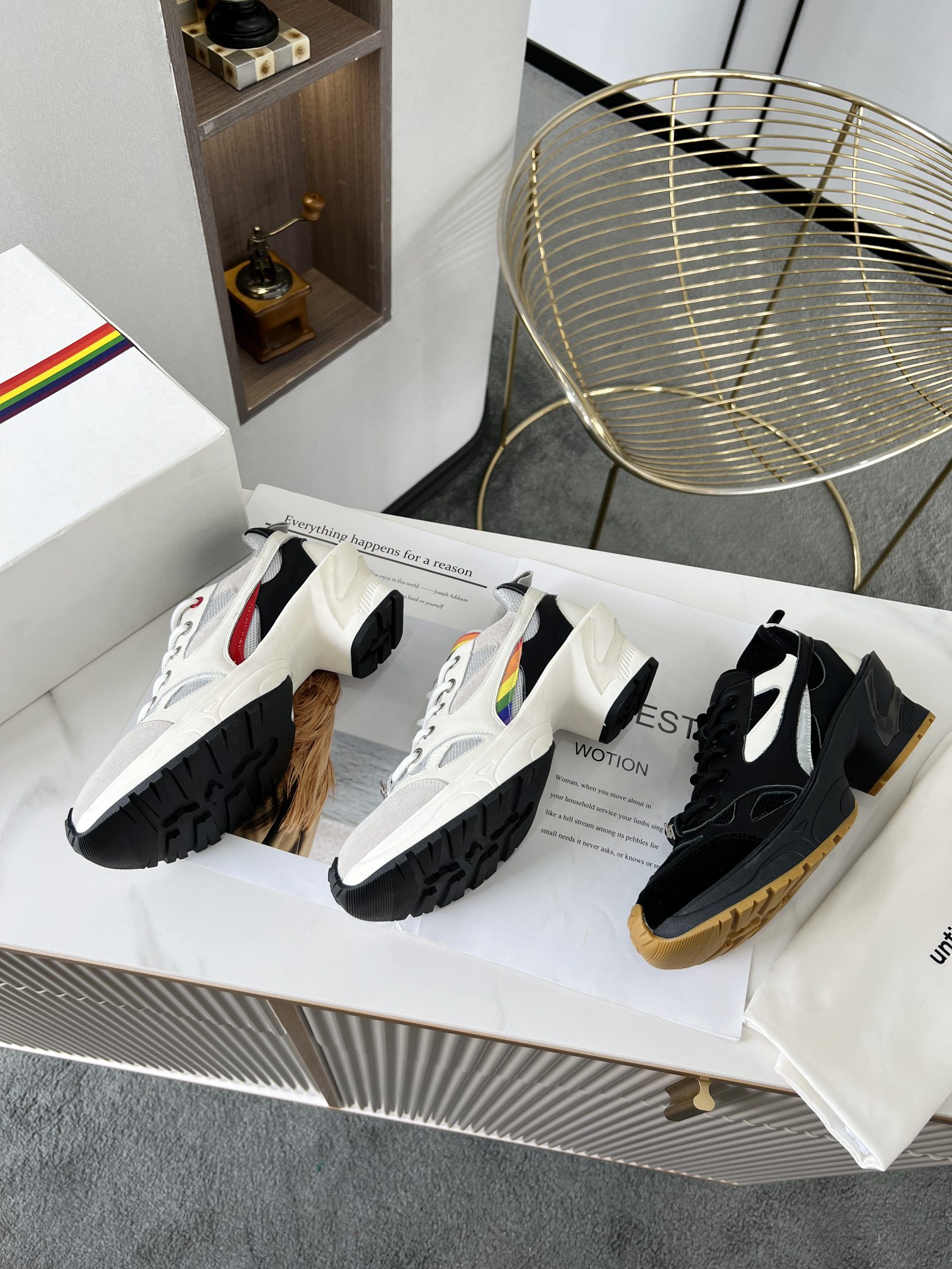 Untitlab 𝟐𝟎𝟐𝟐/𝐒𝐒 𝐧𝐞𝐰  Early spring capsule series of high-heeled sports sneakers sneakers can also be very fashionable