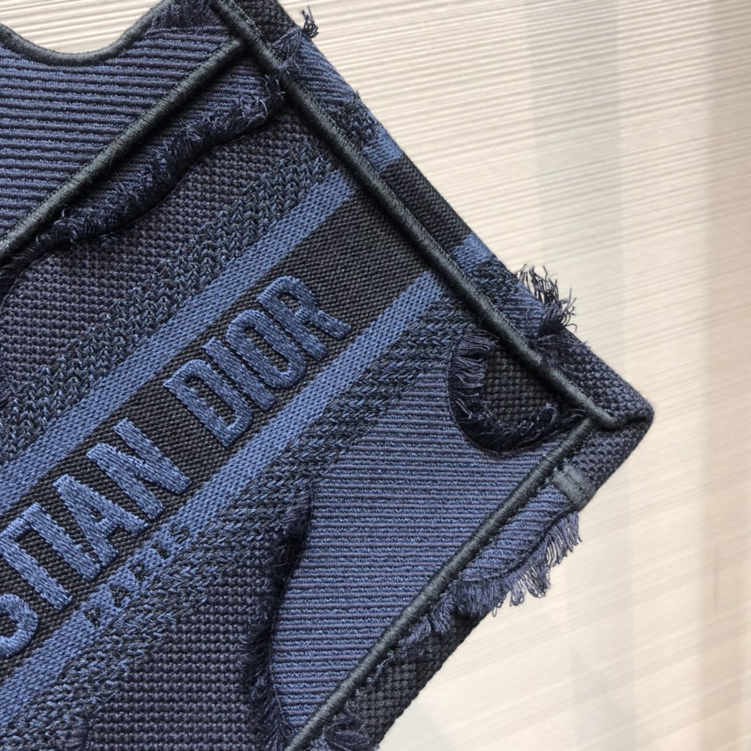 Camouflage series Mini Book tote