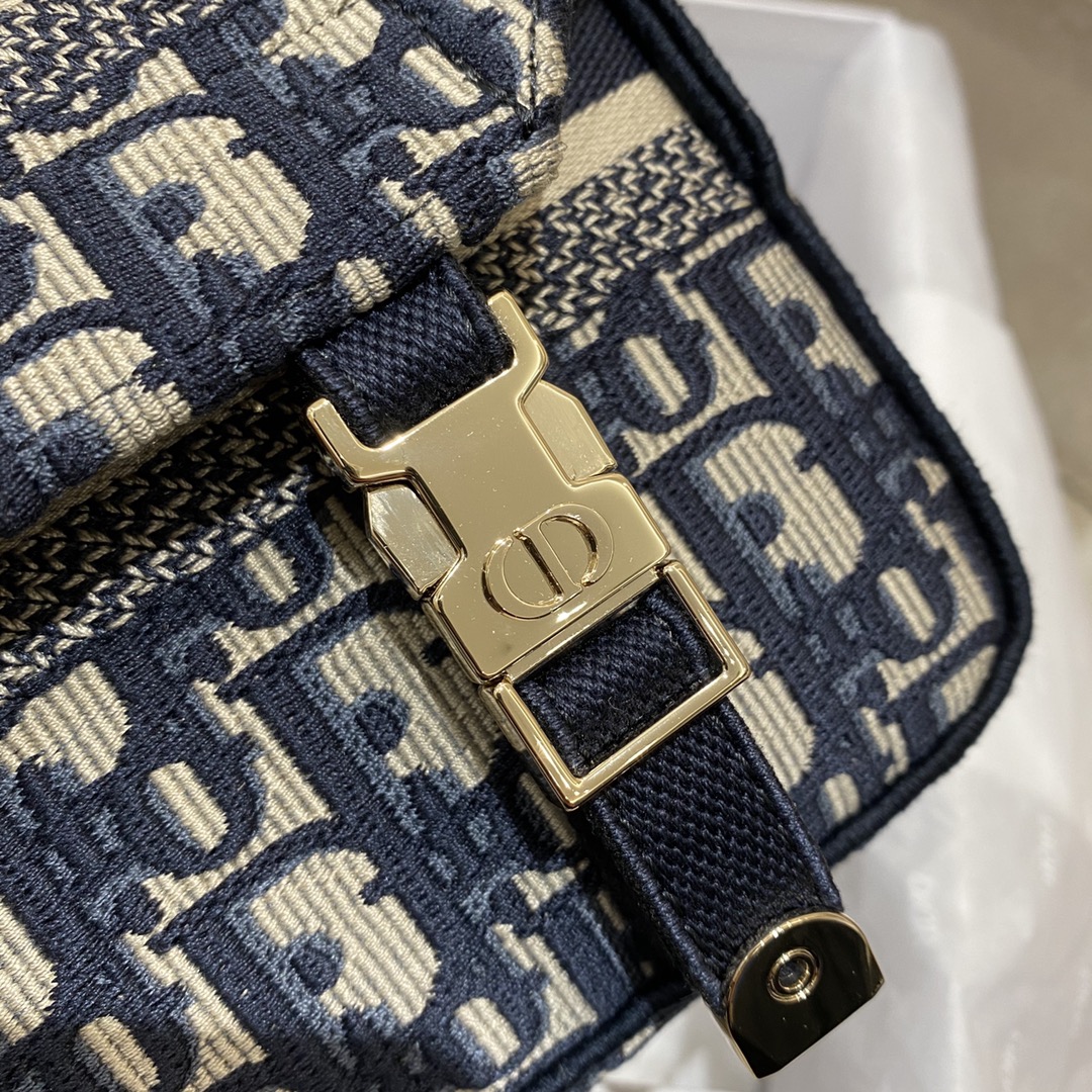 Dior new messenger bag
