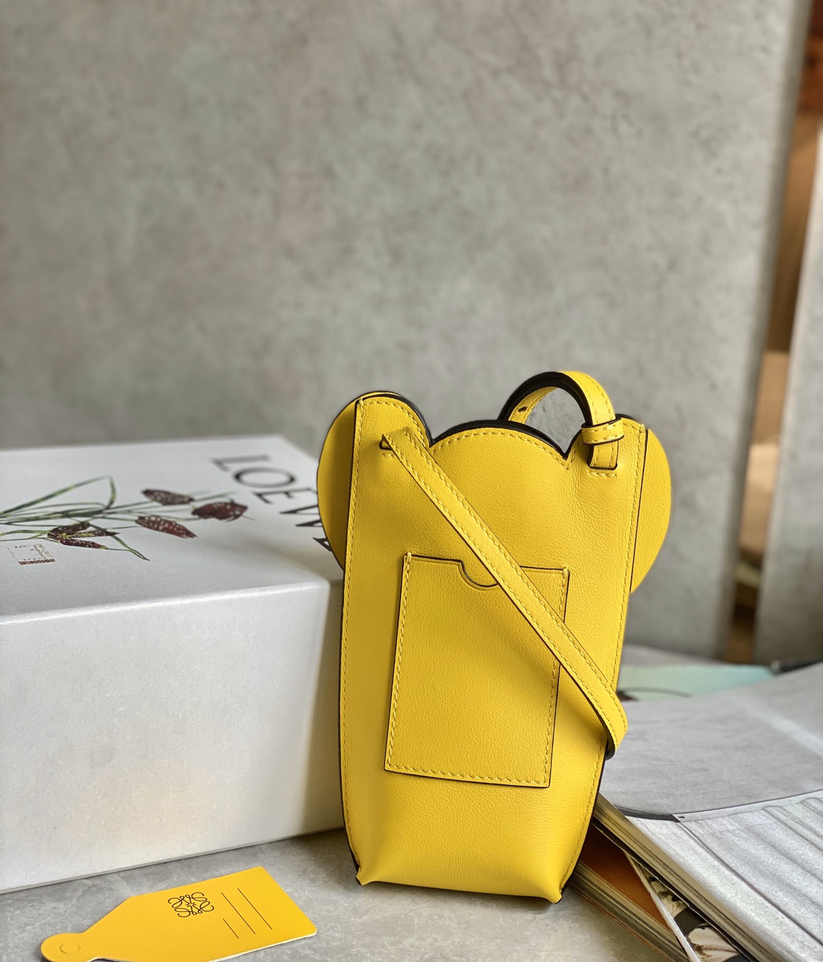 LOEWE Elephant Phone Bag