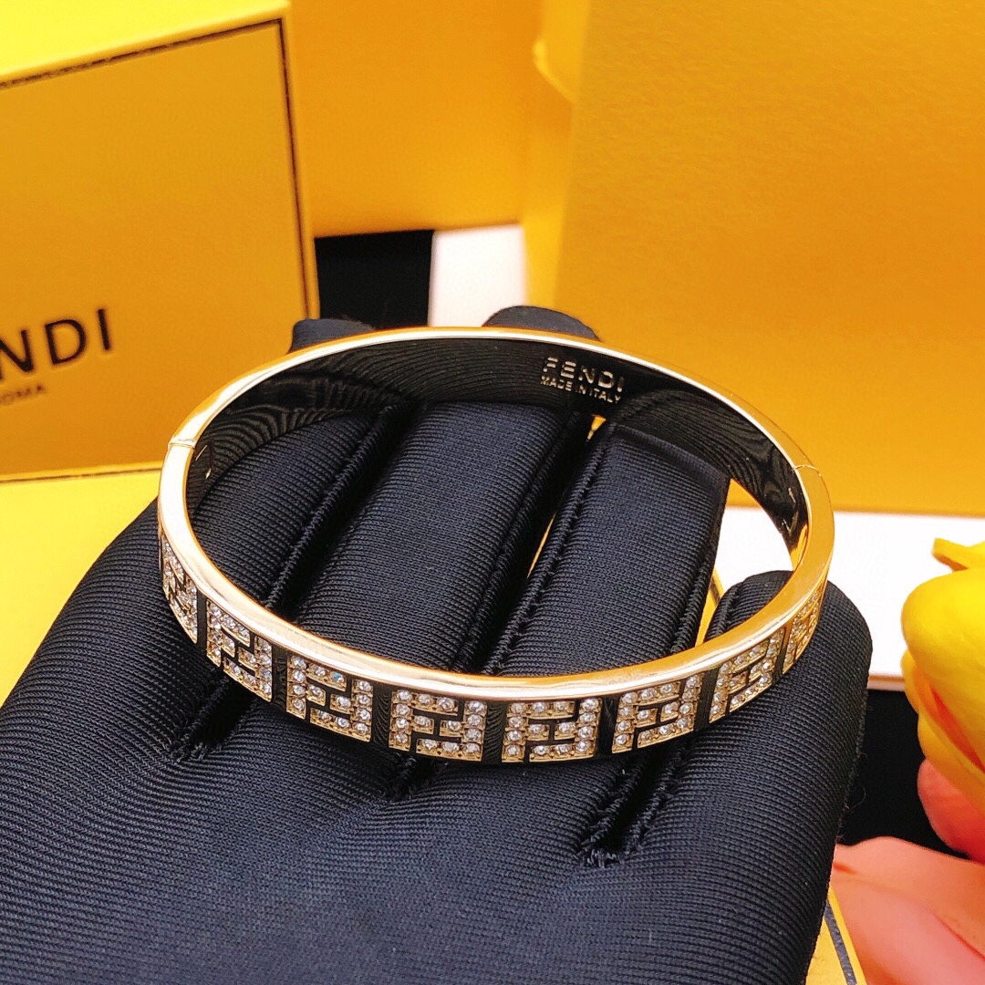 Fendi bracelet