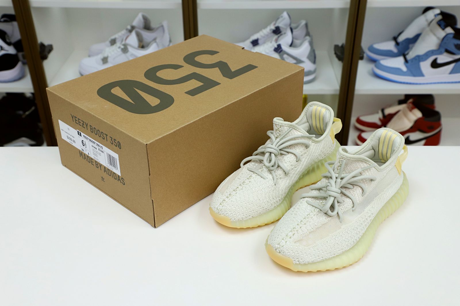 YEEZY BOOST 350 V2 NATURAL