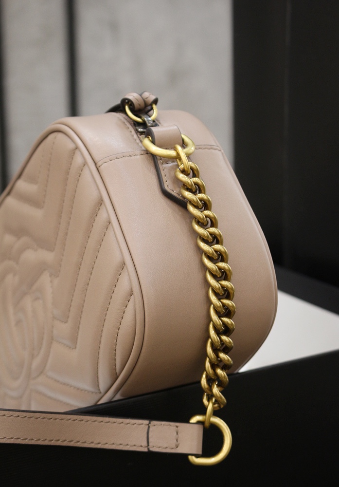 GUCCI 𝙈𝙖𝙧𝙢𝙤𝙣𝙩  #447632