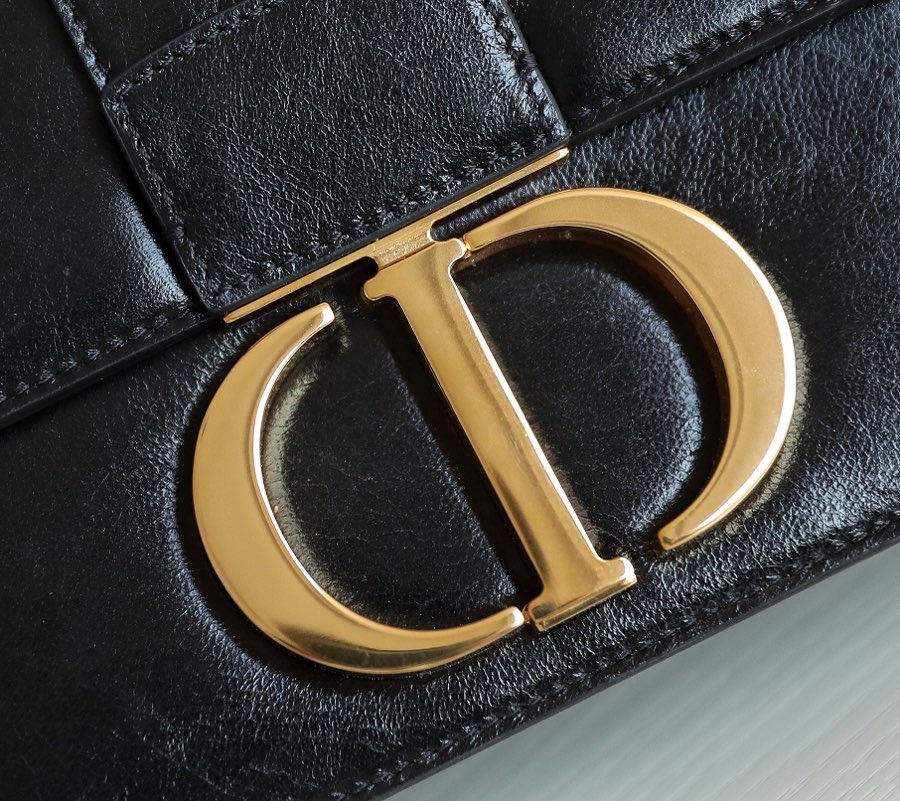 Montaigne palm print cow leather flap bag