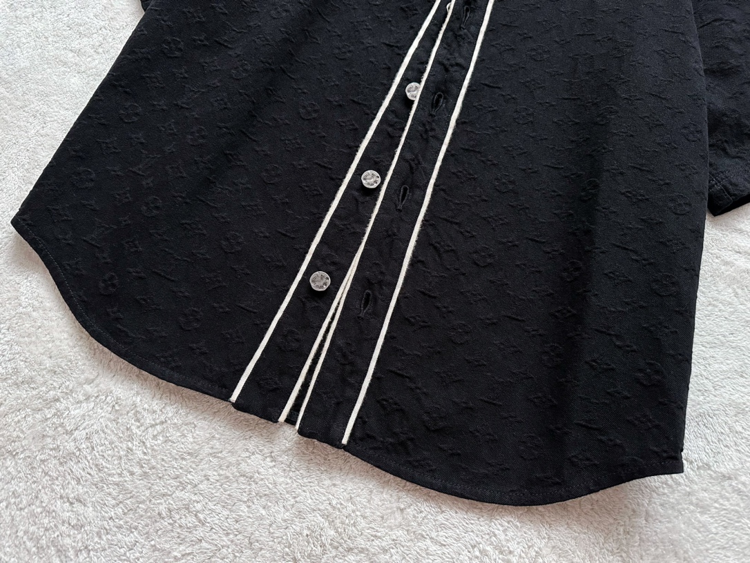 Louis Vuitton...New full flower black denim short-sleeved baseball uniform