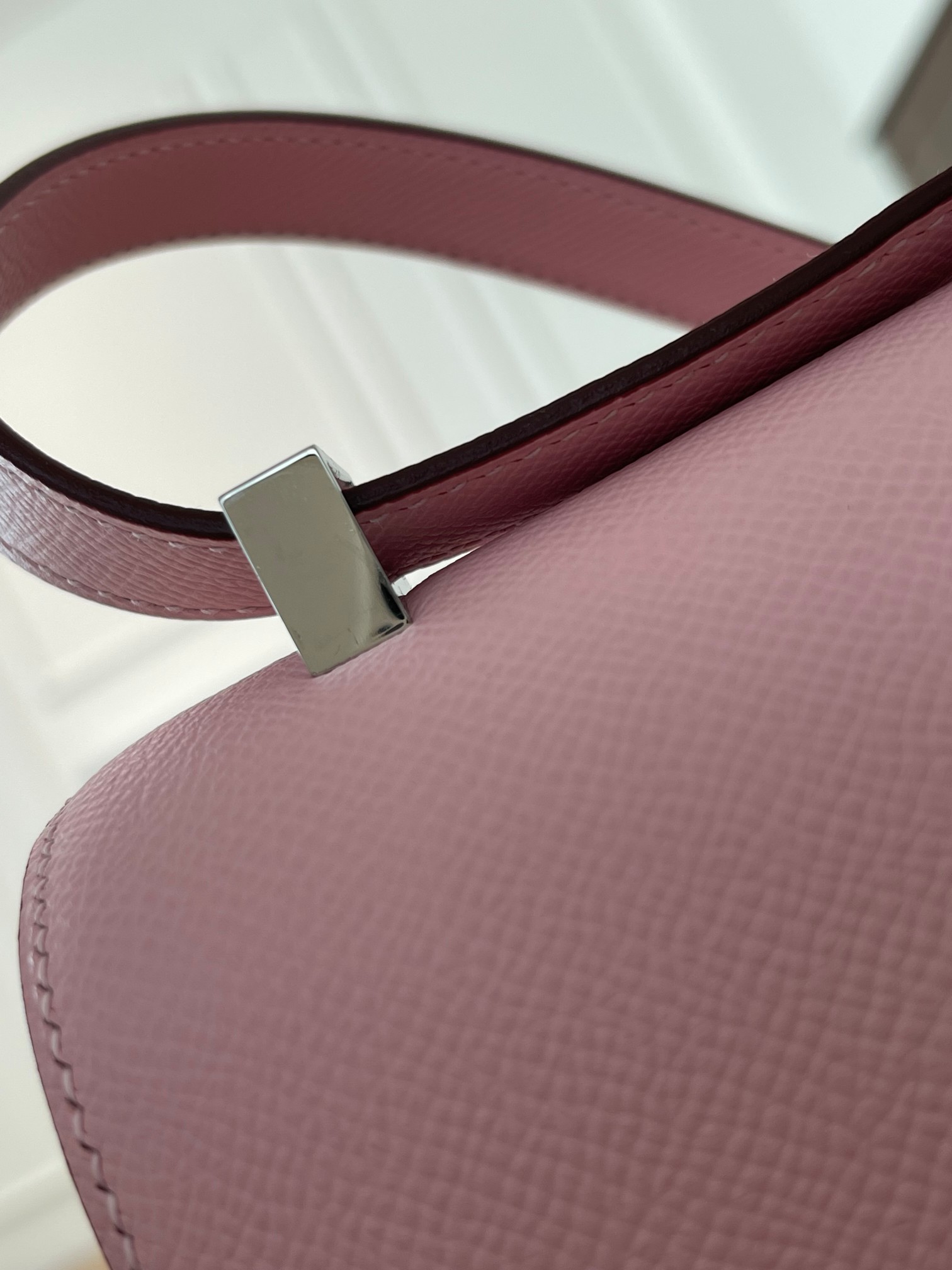 Kangkang 24 3q powder epsom leather silver buckle