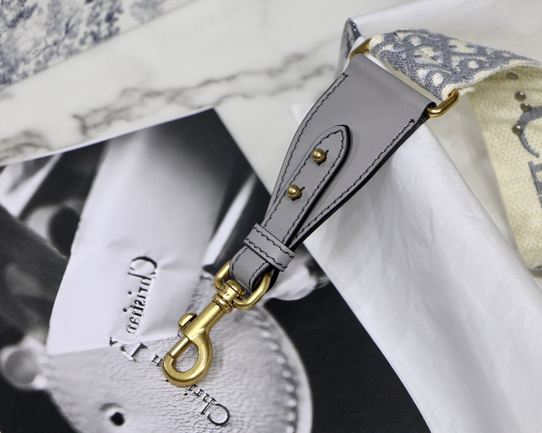 Dior personalized shoulder straps Imported custom solid brass fittings