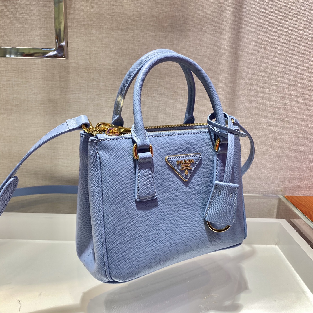 𝐏𝐑𝐀𝐃𝐀 Galleria Handbags 1BA906