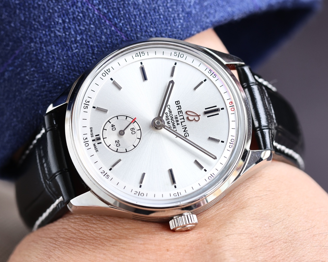 Breitling - Avenger Automatic Mechanical Arch Bridge Reinforced Glass