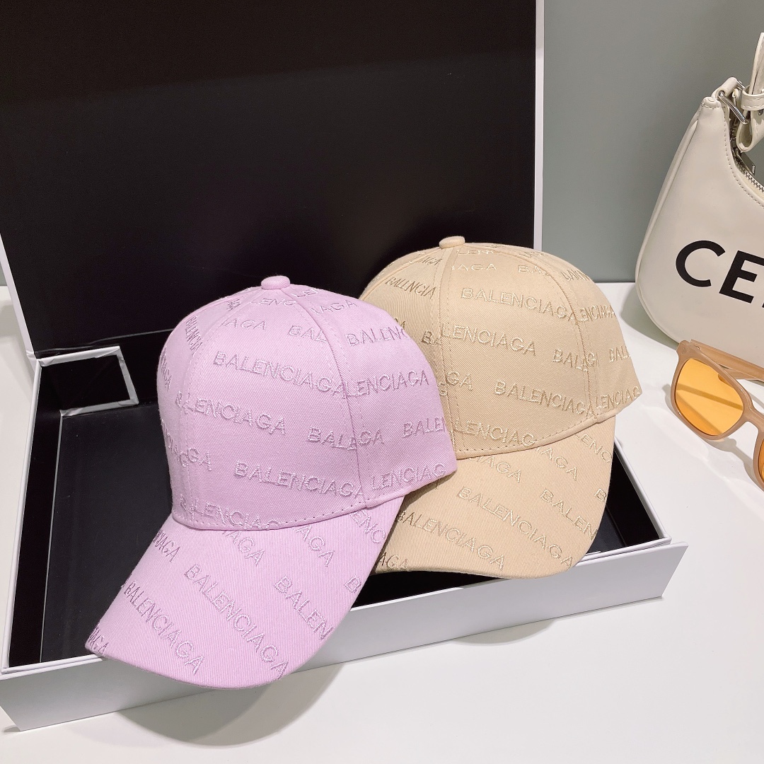 Balenciaga baseball cap