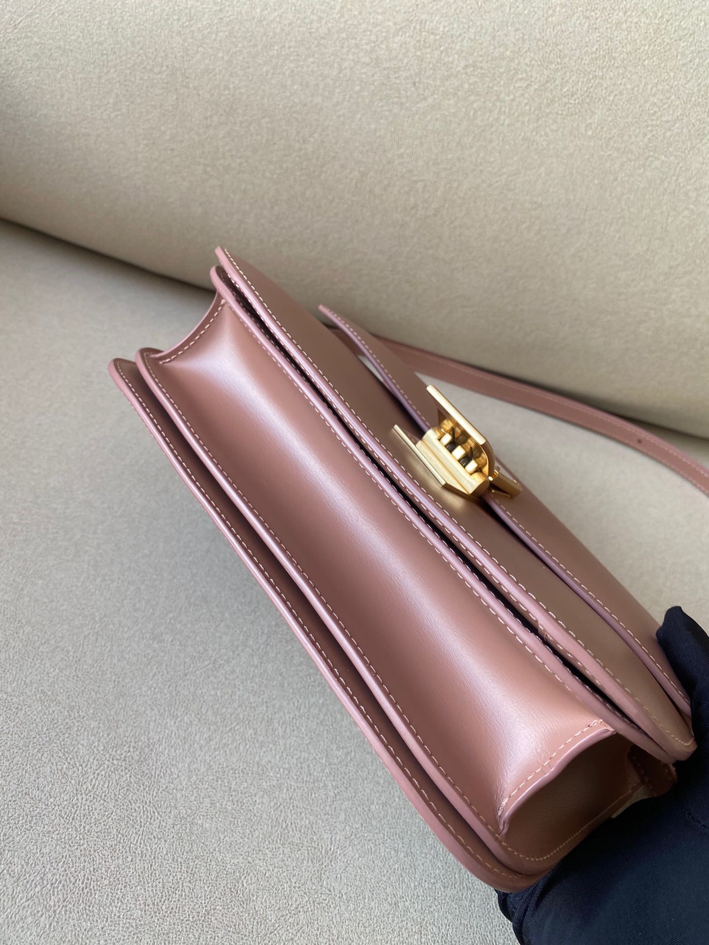 𝐂𝐞𝐥𝐢𝐧𝐞 CLASSIC