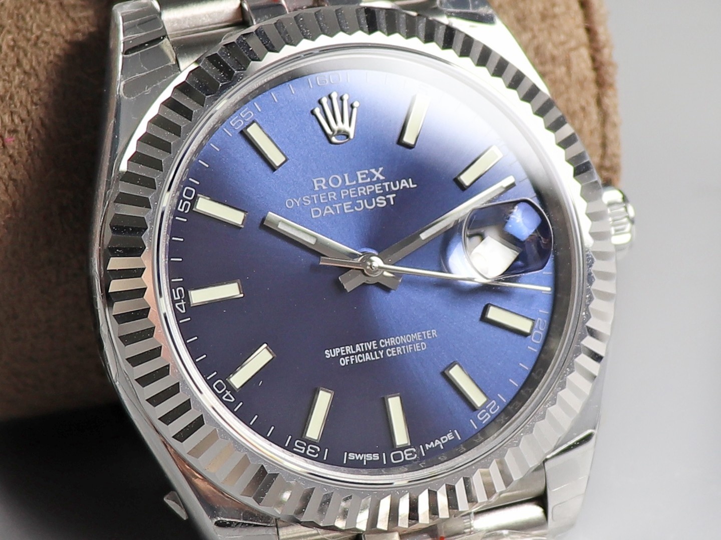 Rolex RE Log Men's Watch 41mm