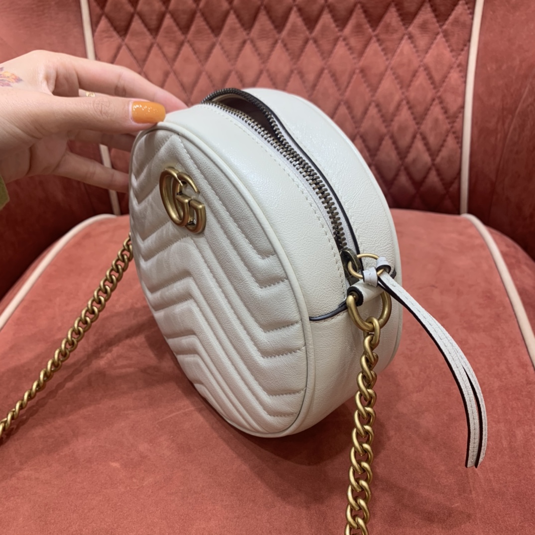 GUCCI marmont round cake full skin black #550154