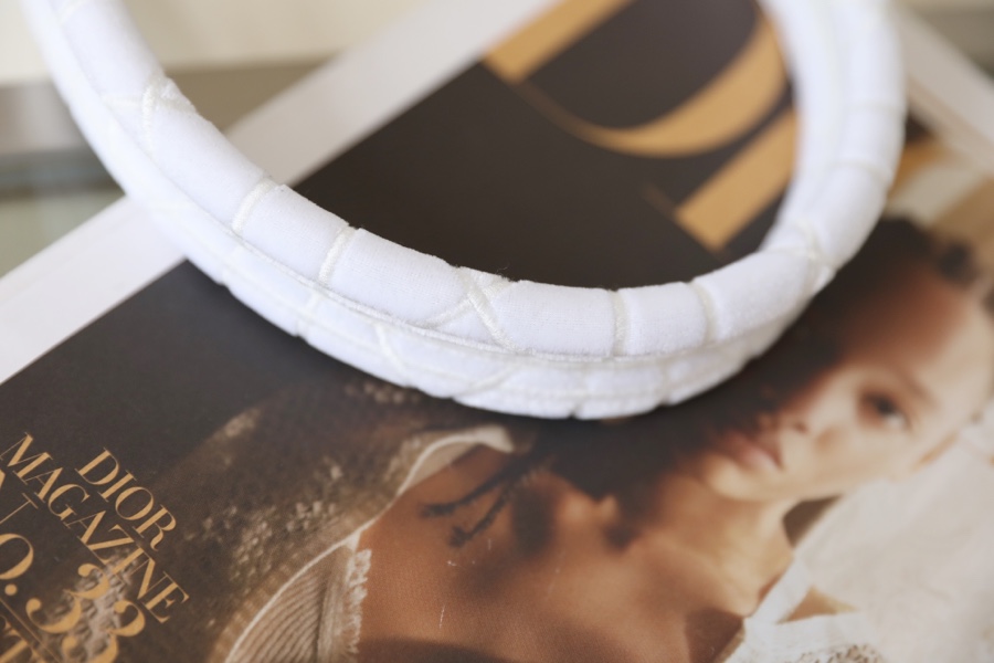 DIOR TOTE embroidered vine check white