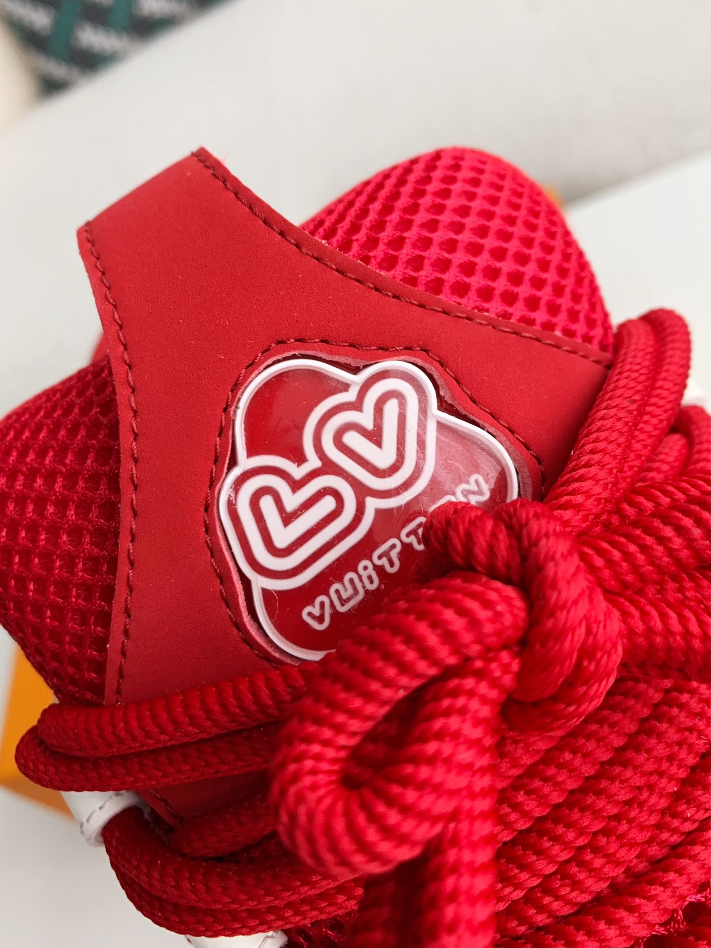 LOUIS VUITTON RUNNER TATIC Sneakers