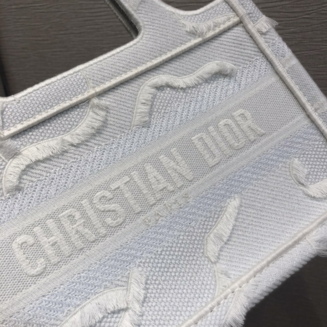 Camouflage series Mini Book tote Princess White