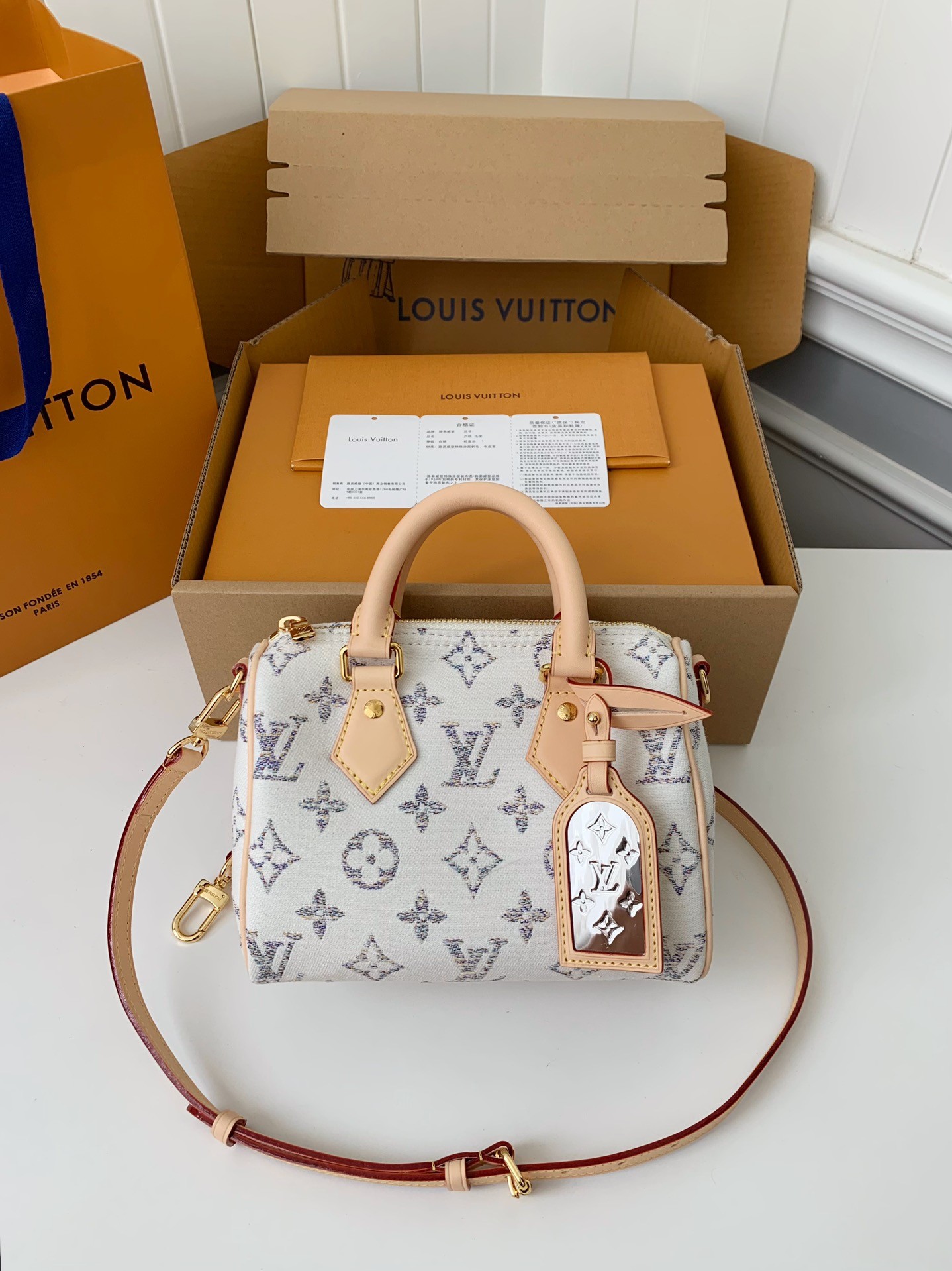 Louis Vuitton Speedy Bandouli ère 20 M24709 Size：20.5*13.5*12cm