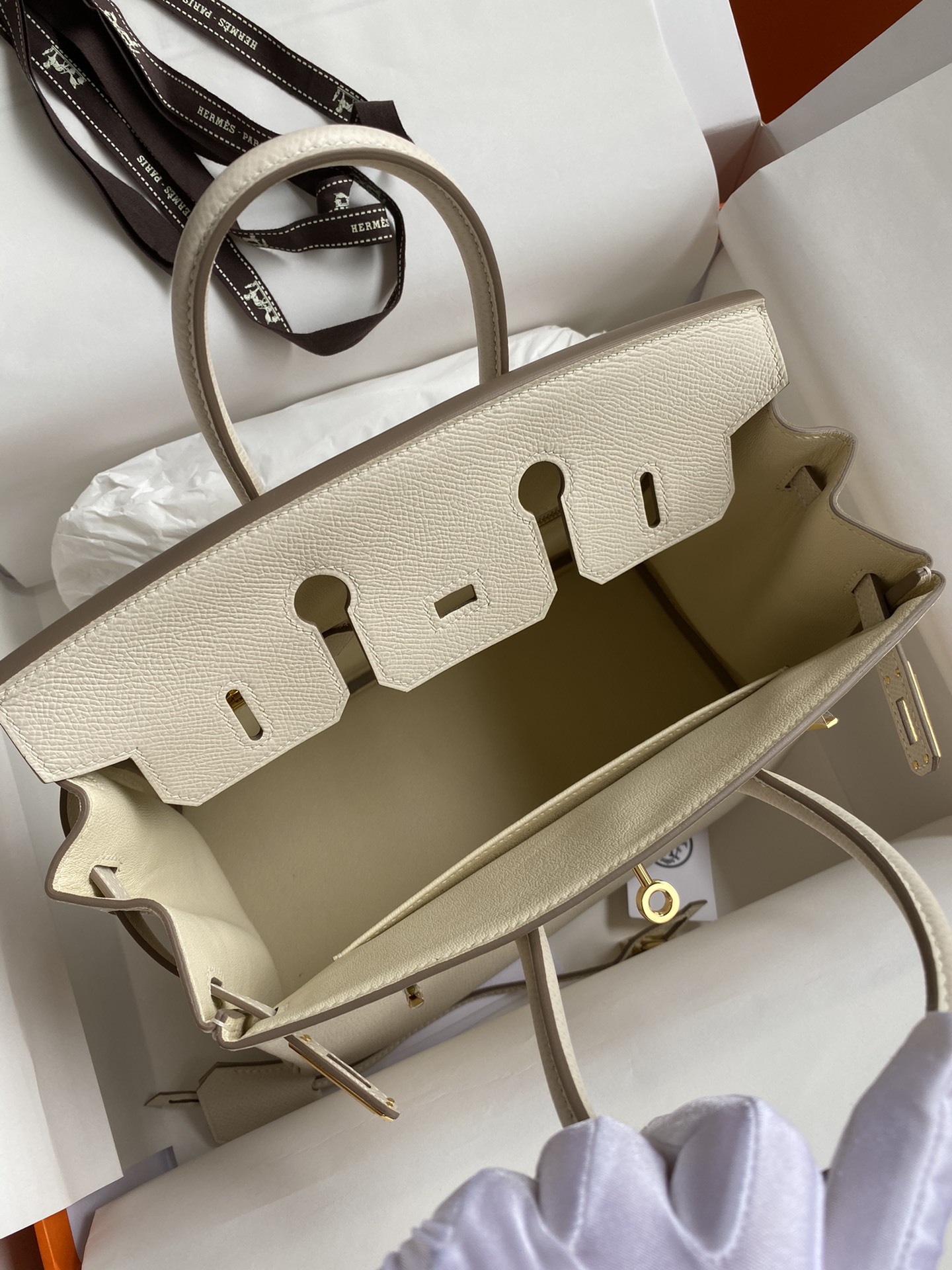 Birkin 25cm Epsom Leather Milkshake White Gold Buckle