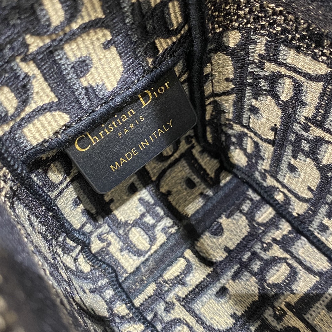 Dior new messenger bag