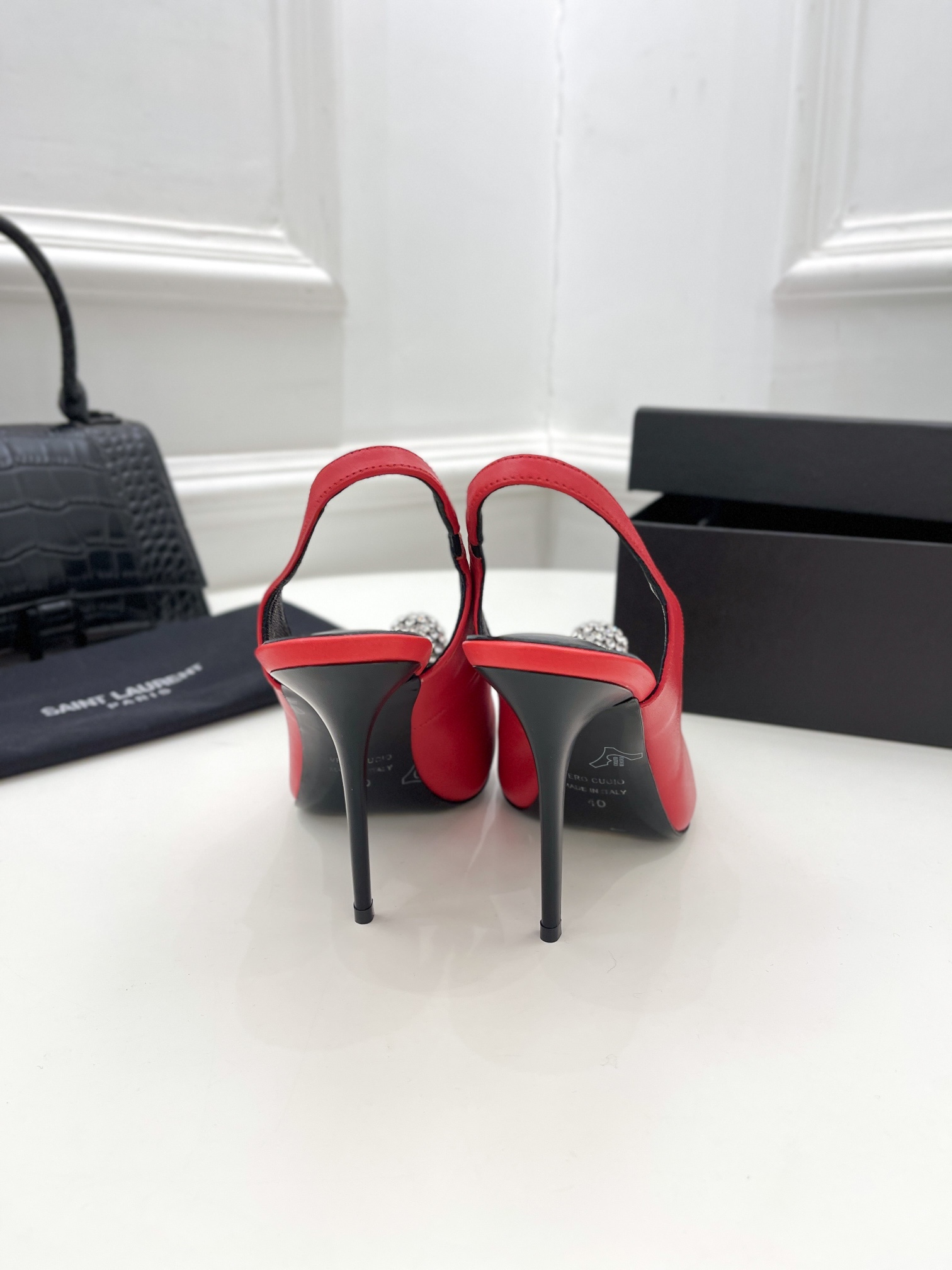 𝙎𝙖𝙞𝙣𝙩 𝙇𝙖𝙪𝙧𝙚𝙣𝙩 | 𝟐𝟎𝟐𝟏/𝐒𝐒 𝐧𝐞𝐰 YSL｜Roland 2022/fw early spring new baked high heels