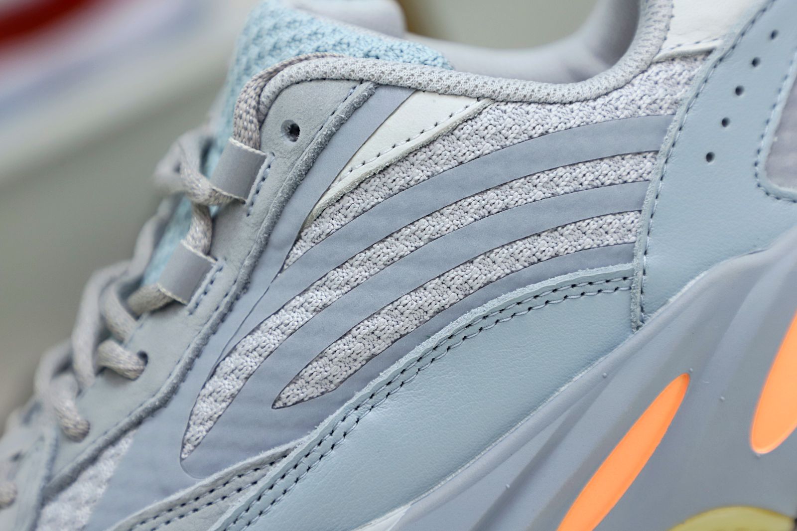 Yeezy boost 700 V2 inertia